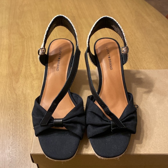 Lucky Brand wedge size 7 new - Picture 3 of 5